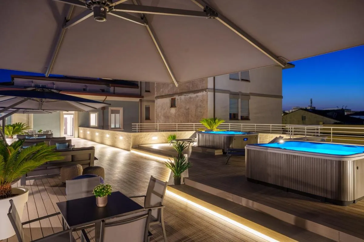 Image 2 of Vi Suites