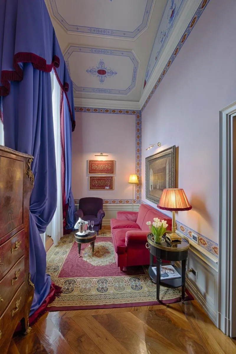 Image 5 of Villa Cora