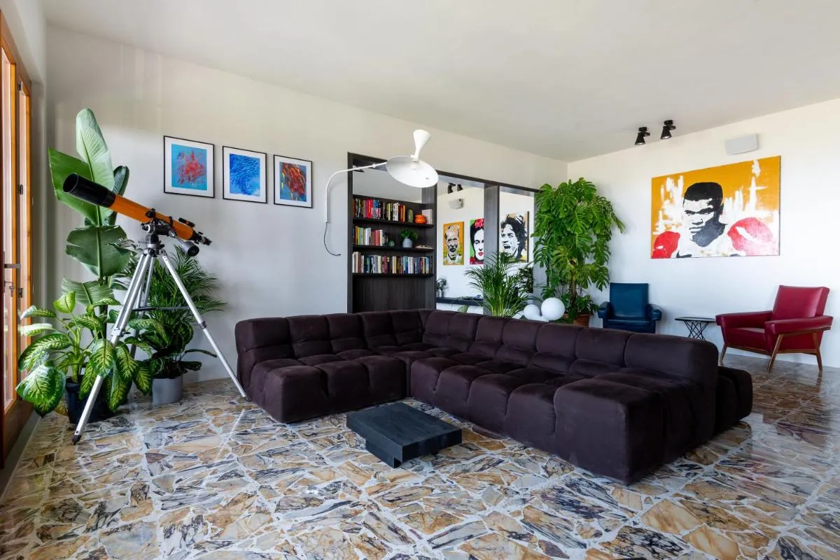 Image 4 of Villa Curiel
