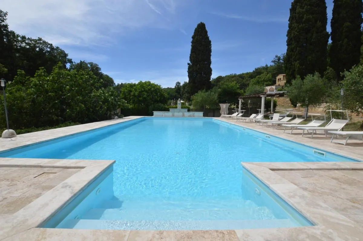 Image 3 of Villa Le Querciolaie
