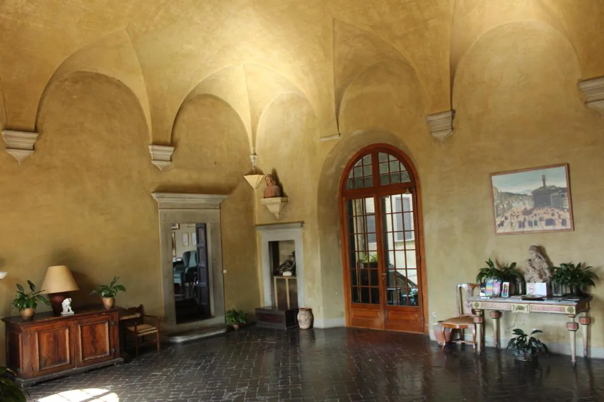 Image 5 of Villa Rucellai