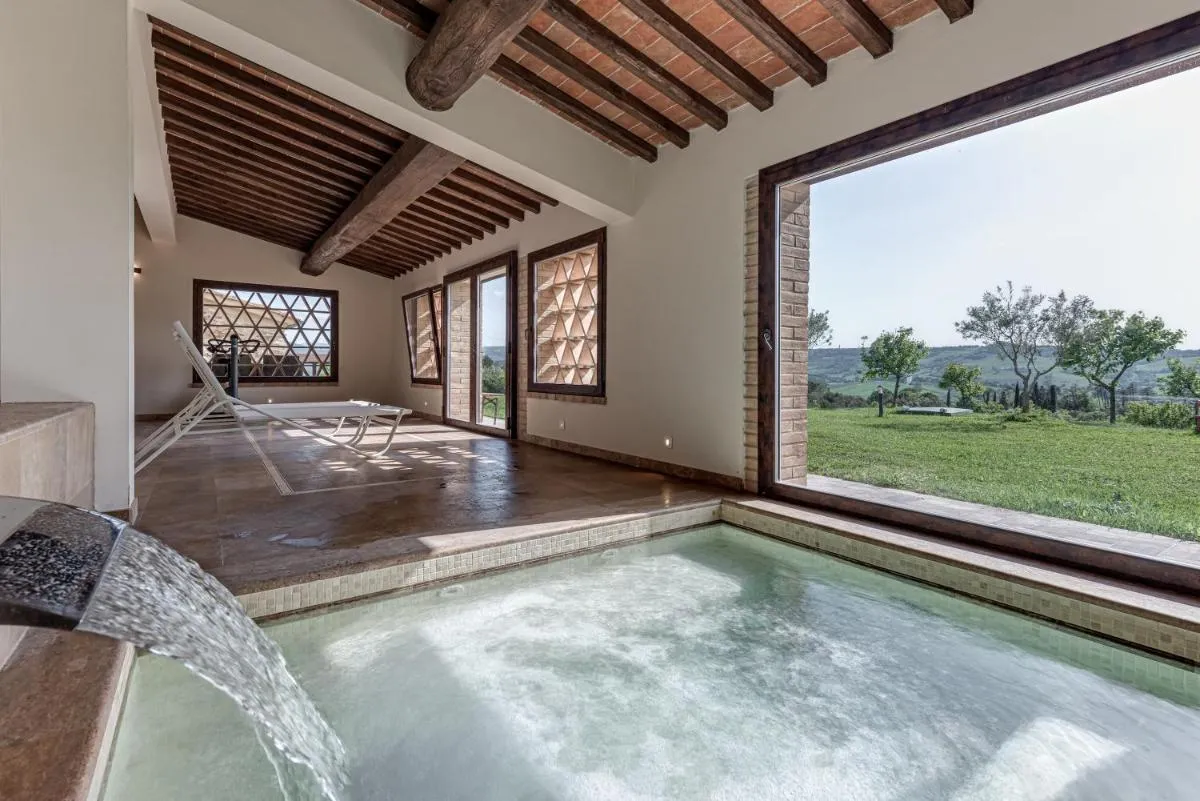Image 2 of Villanovia Country House