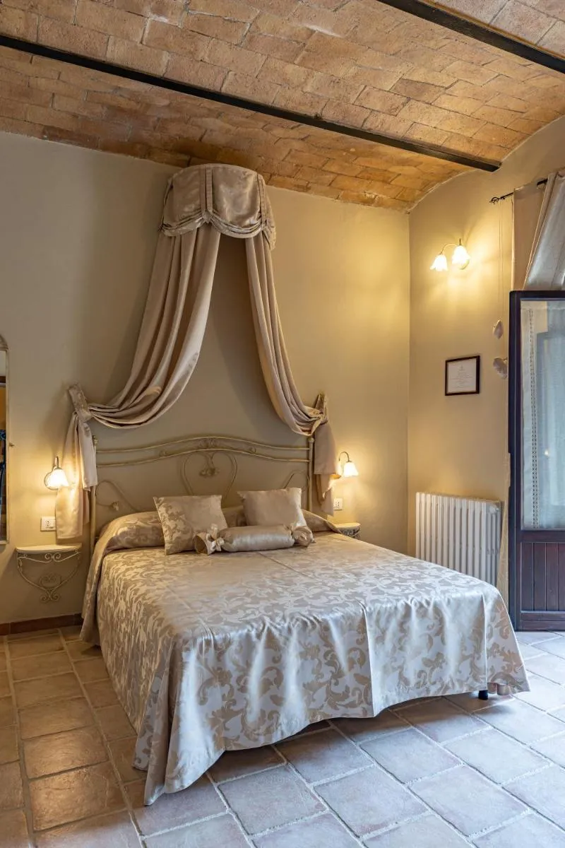 Image 4 of Wine Resort Colsereno