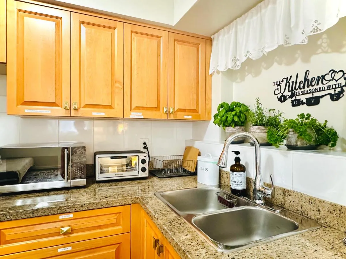Image 1 of 2BR 1BA Garden View Guest Suite – King-size Bed – Free Parking