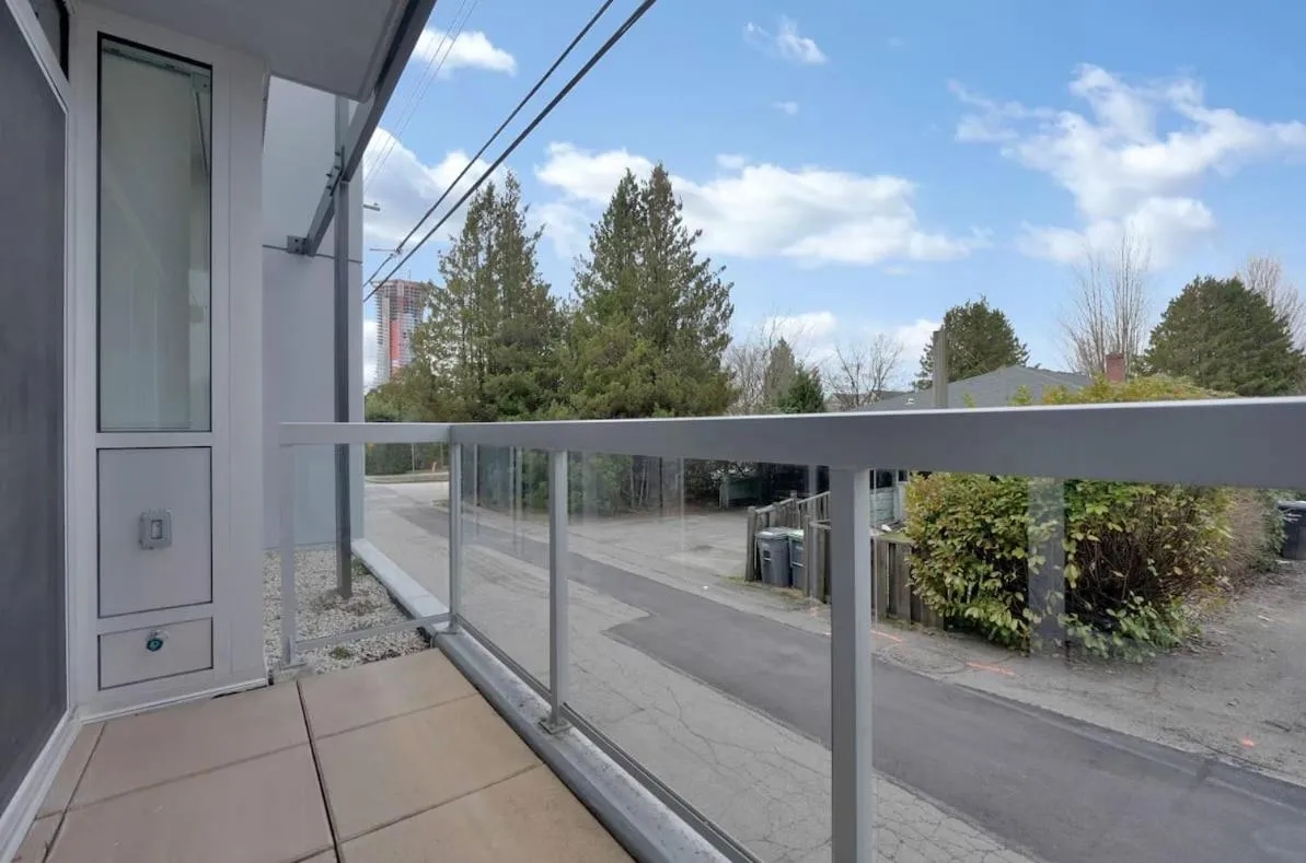 Image 5 of 2-Bedroom Apartment in Central Location