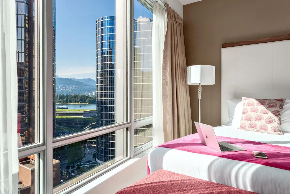 Image 1 of Auberge Vancouver Hotel