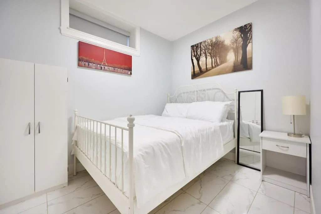Image 2 of Basement Suite In Vancouver