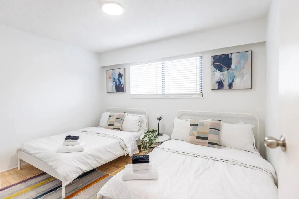 Image 6 of Beautiful Vancouver Special Home