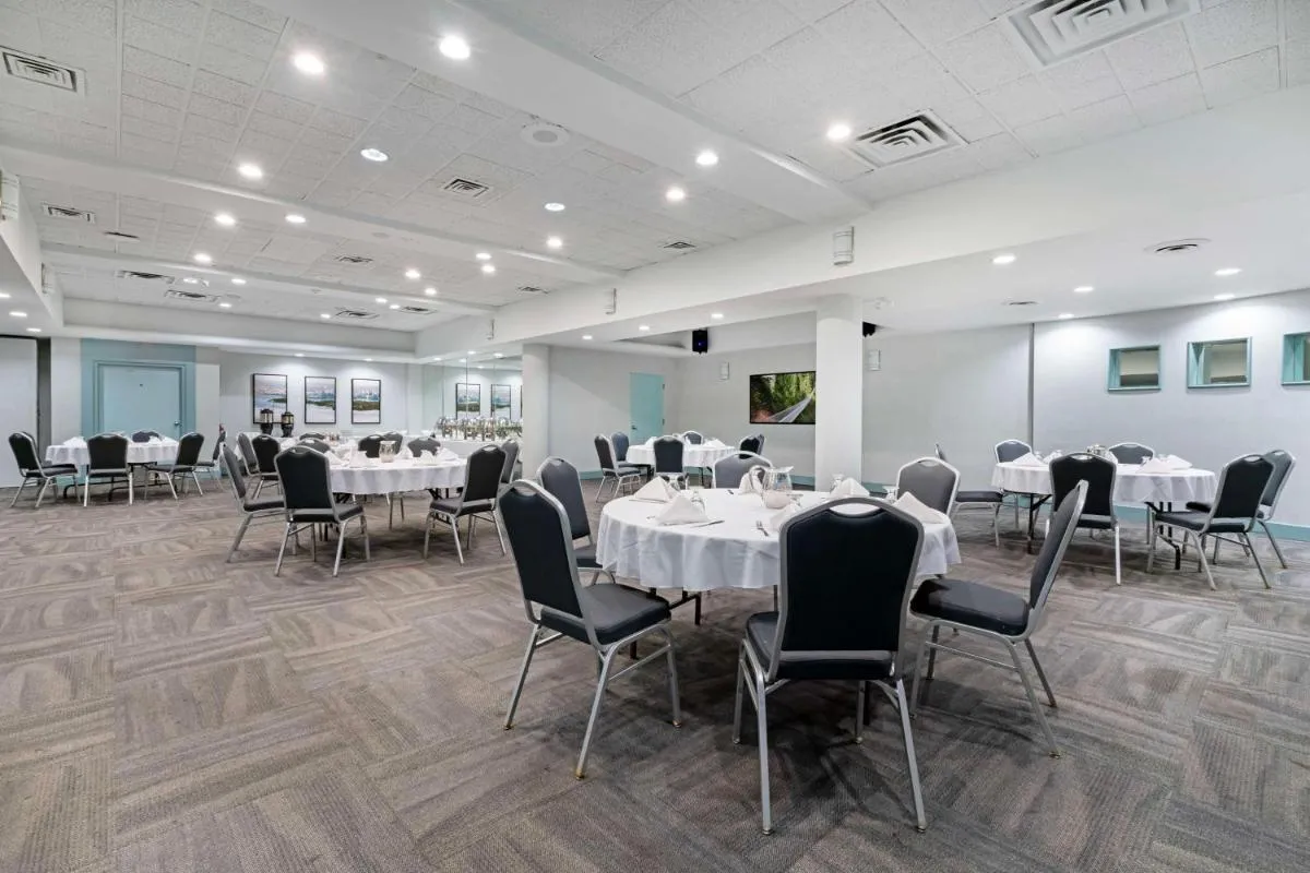 Image 6 of Best Western Plus Sands