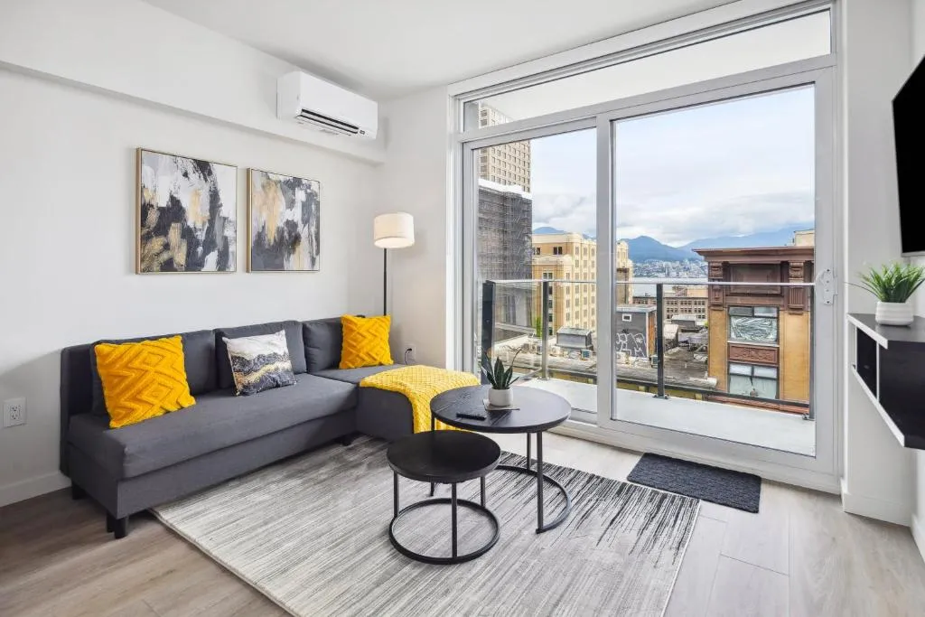 Image of Brand New City Apt in Downtown Vancouver