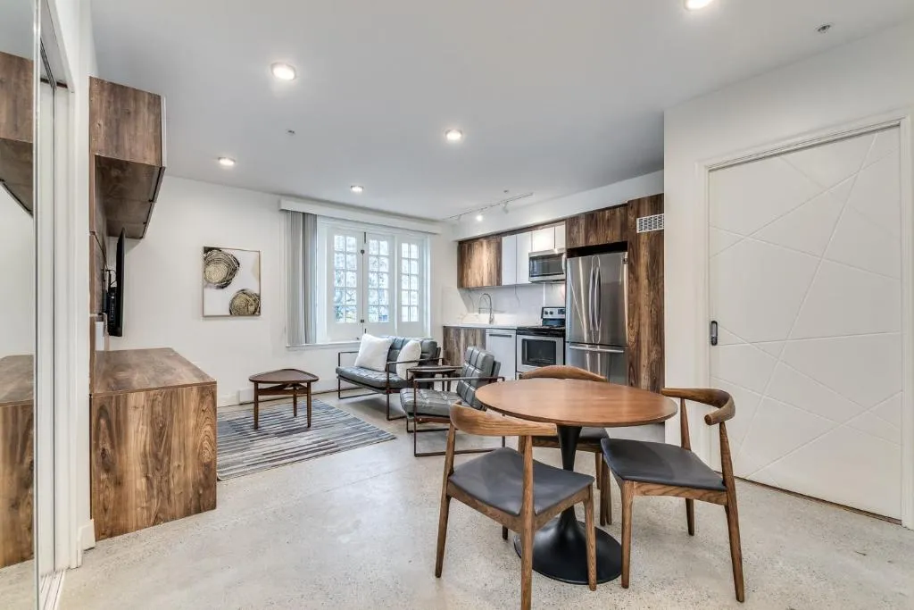 Image of Cozy 2 Bedroom Apartment