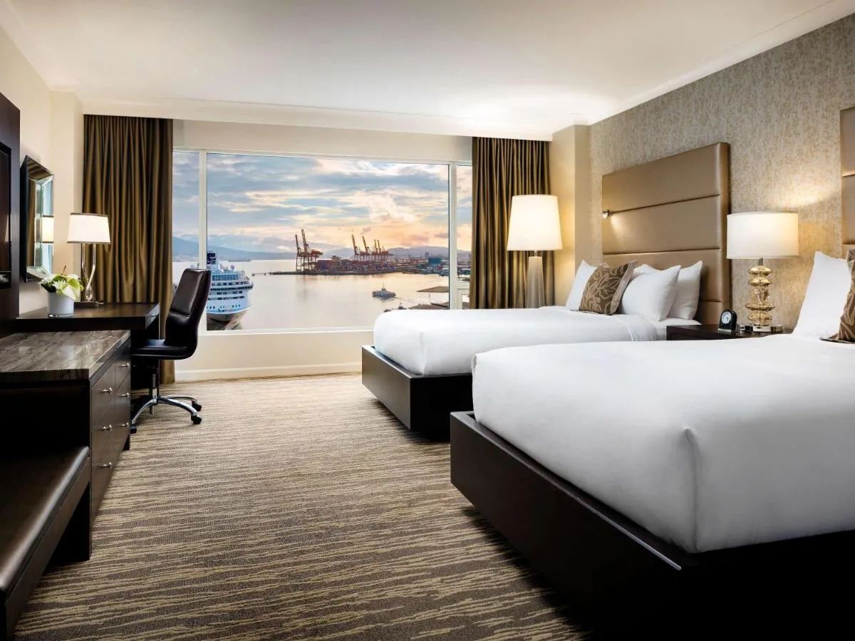 Image 6 of Fairmont Waterfront