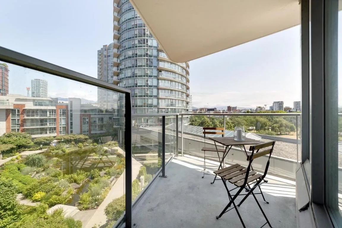 Image of GardenView Modern Condo with Parking, Gym, Pool, AC