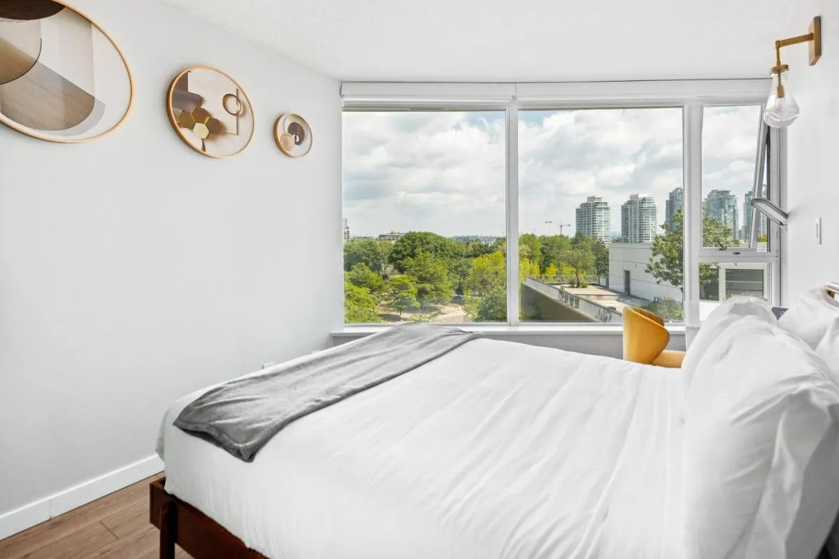 Image 1 of GardenView Modern Condo with Parking, Gym, Pool, AC
