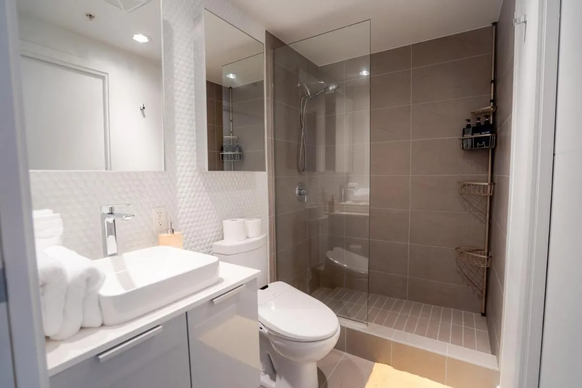 Image 6 of High rise Apartment
