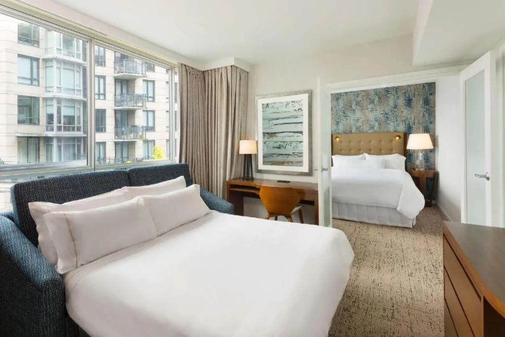 Image 1 of Hilton Vancouver Downtown, BC, Canada