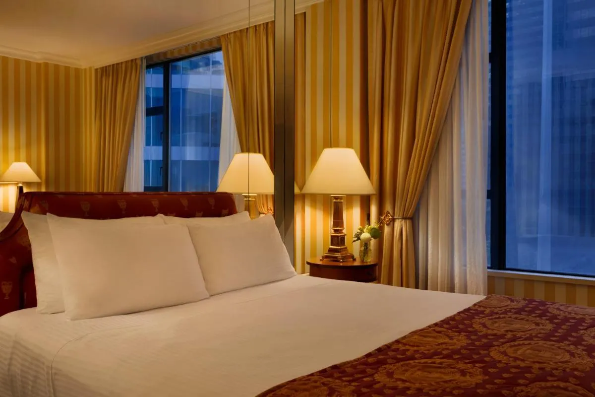 Image 3 of Hotel Le Soleil by Executive Hotels