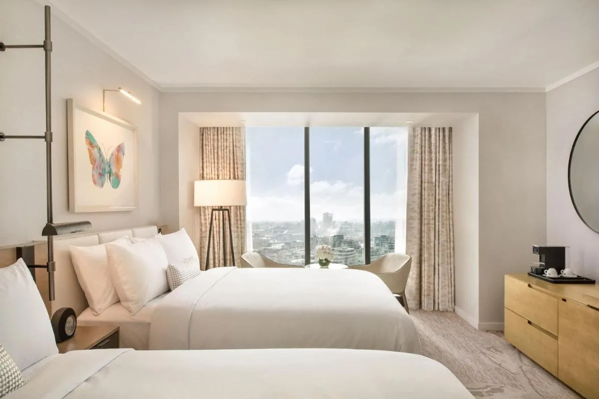 Image 2 of JW Marriott Parq Vancouver