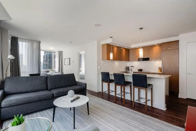 Image 5 of Level Vancouver Yaletown – Seymour