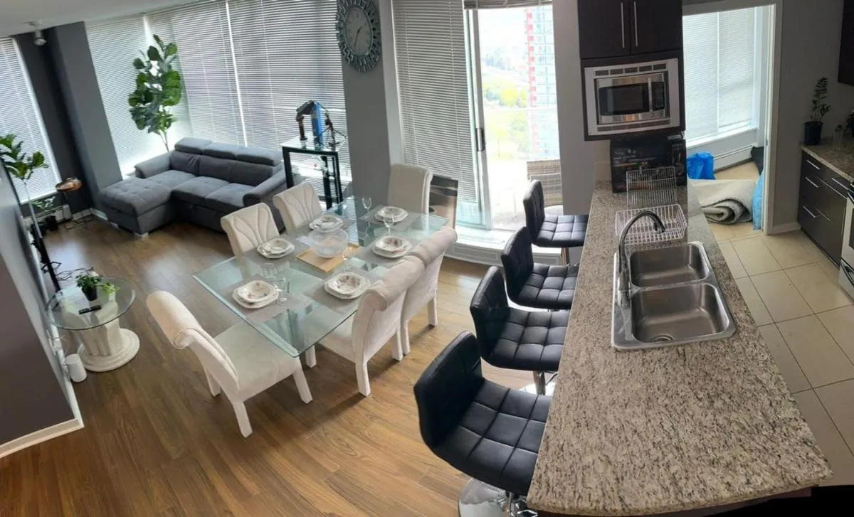 Image of Luxury Apartment Jacuzzi Pool & Sauna in Prime Location