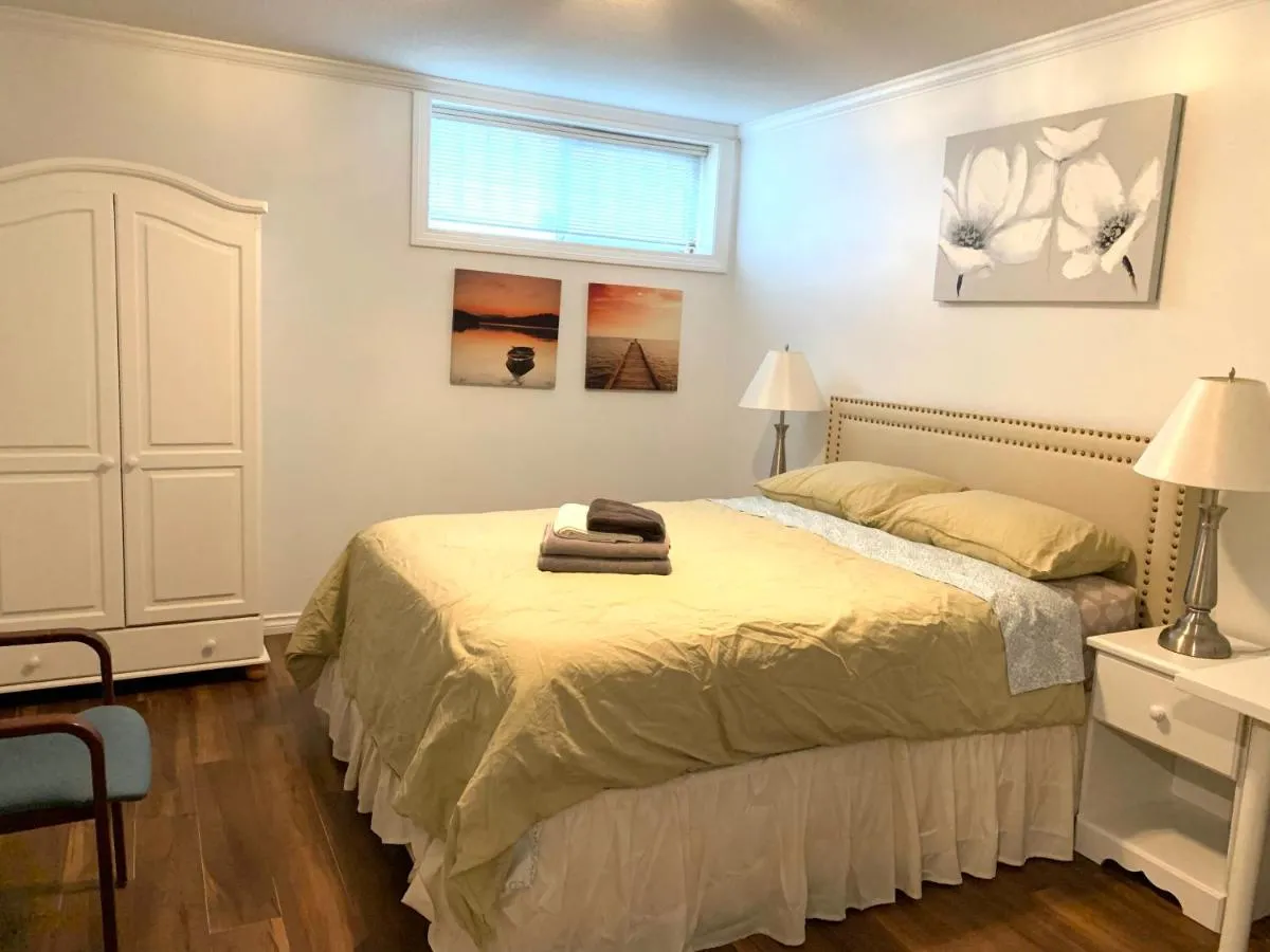 Image 5 of MARY’s COZY Room Near YVR UBC DOWNTOWN