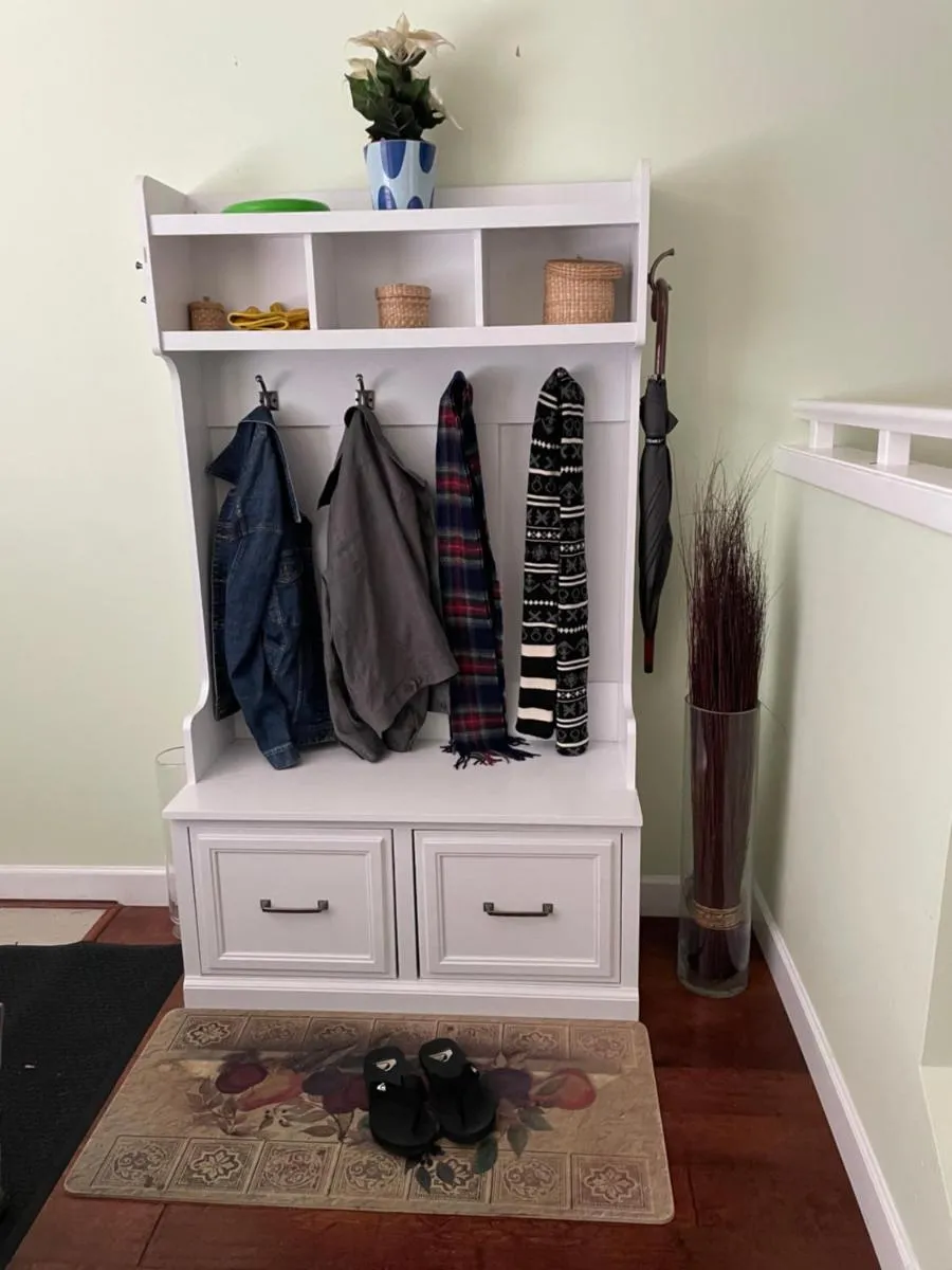Image 2 of Marine Dr Station Room in a House