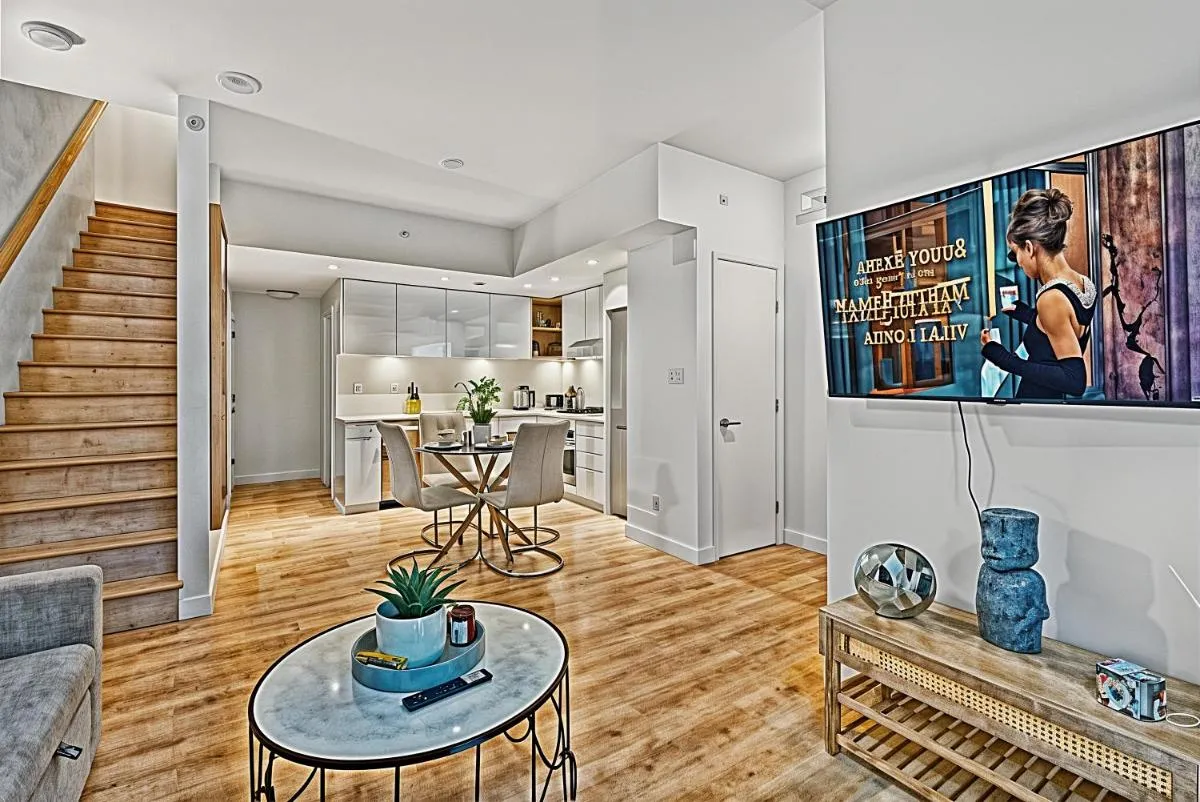 Image 4 of Modern 2-Bedroom Duplex in the Heart of Downtown