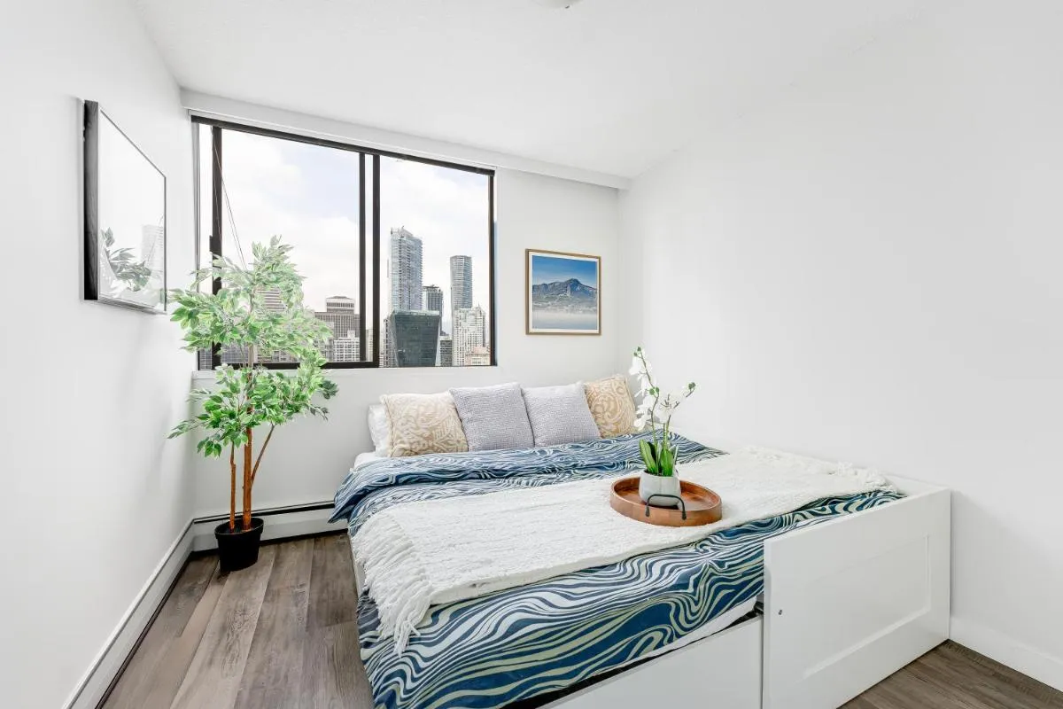 Image 4 of Premium Two Bedroom Apartment Offering Iconic Views of the Vibrant City Landscape