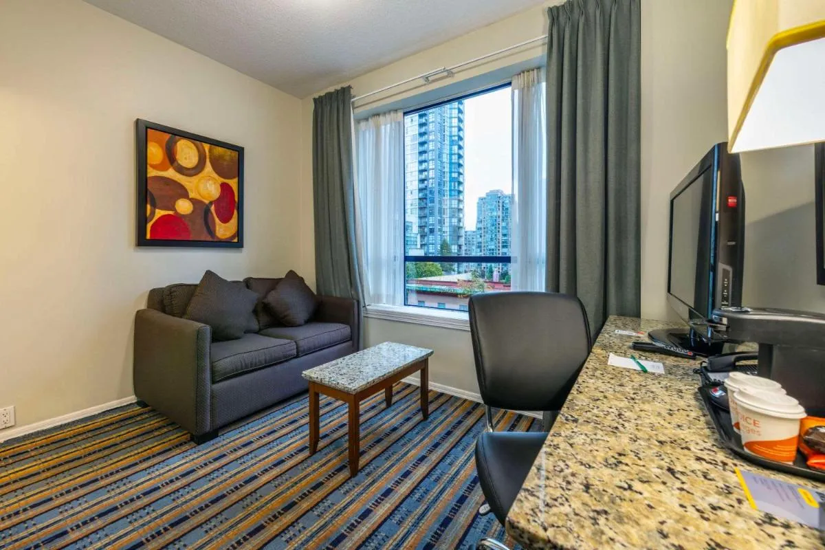 Image 4 of Quality Inn & Suites
