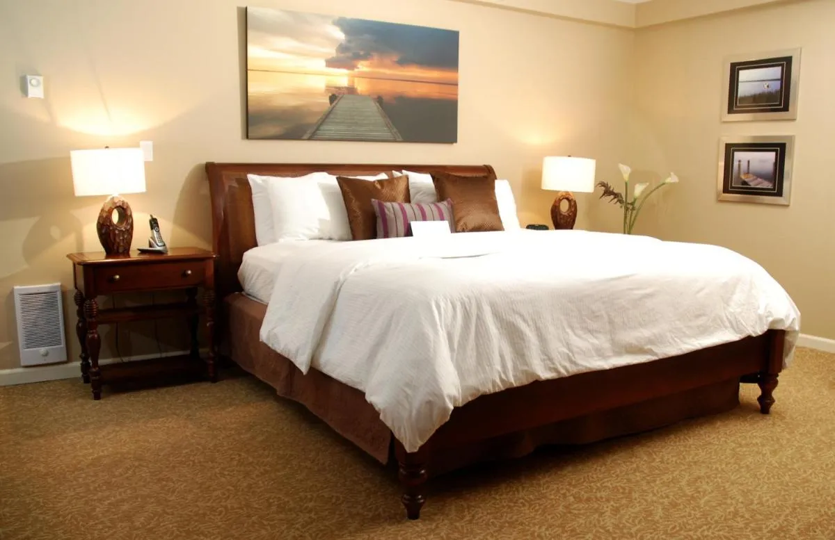 Image 1 of Rosellen Suites at Stanley Park