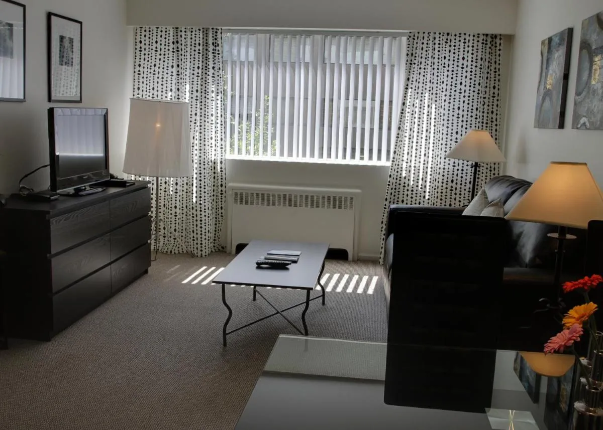 Image 6 of Rosellen Suites at Stanley Park
