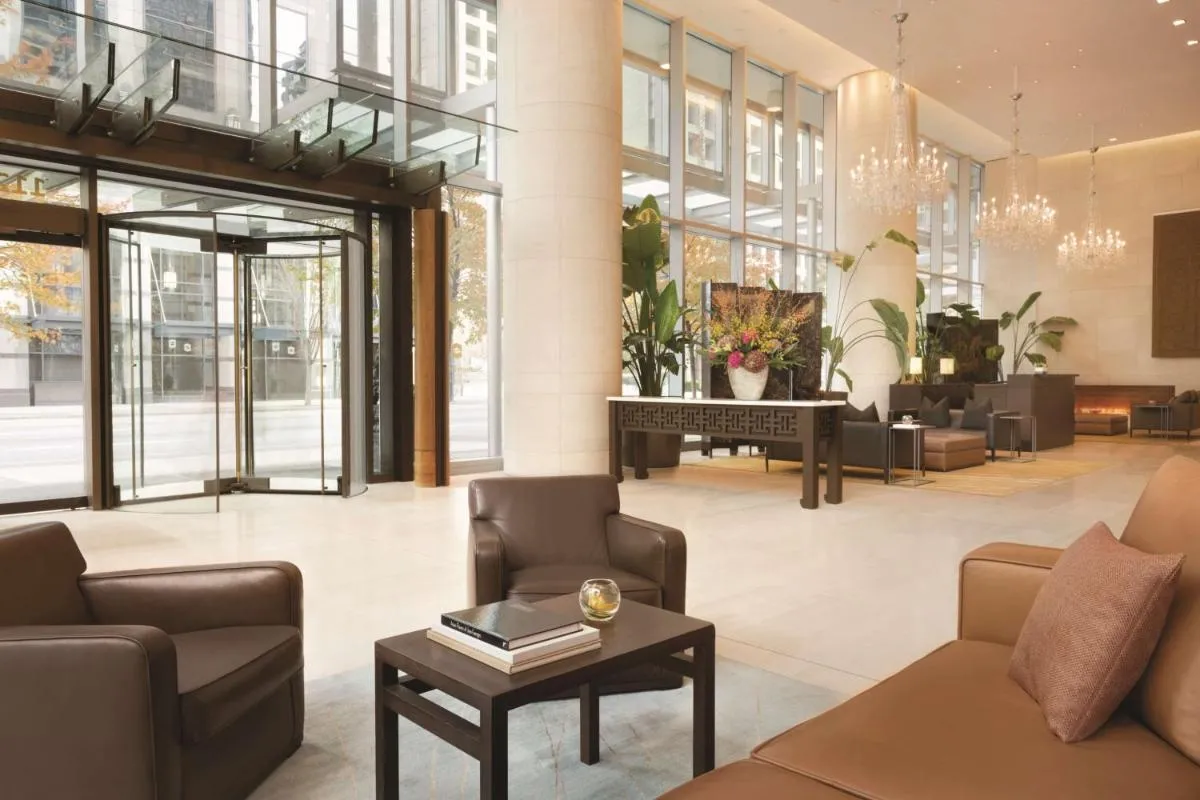 Image 4 of Shangri-La Vancouver
