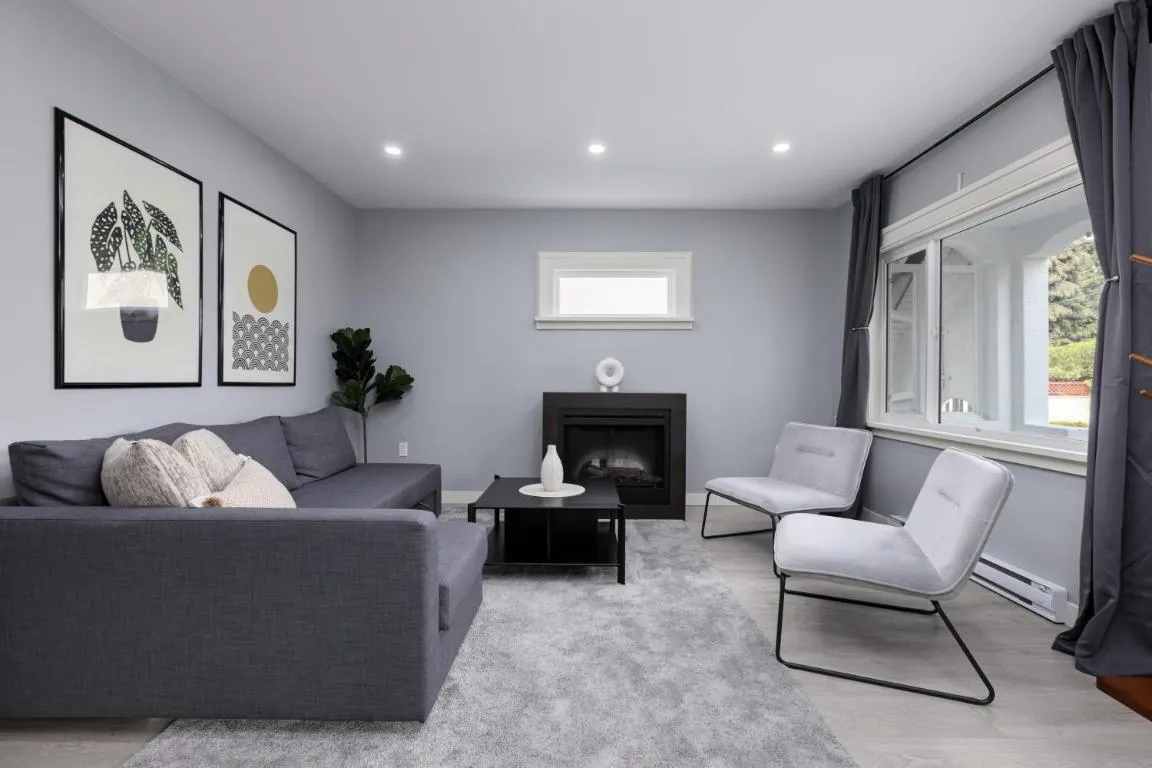 Image of Spacious 4 BR House in Park Drive