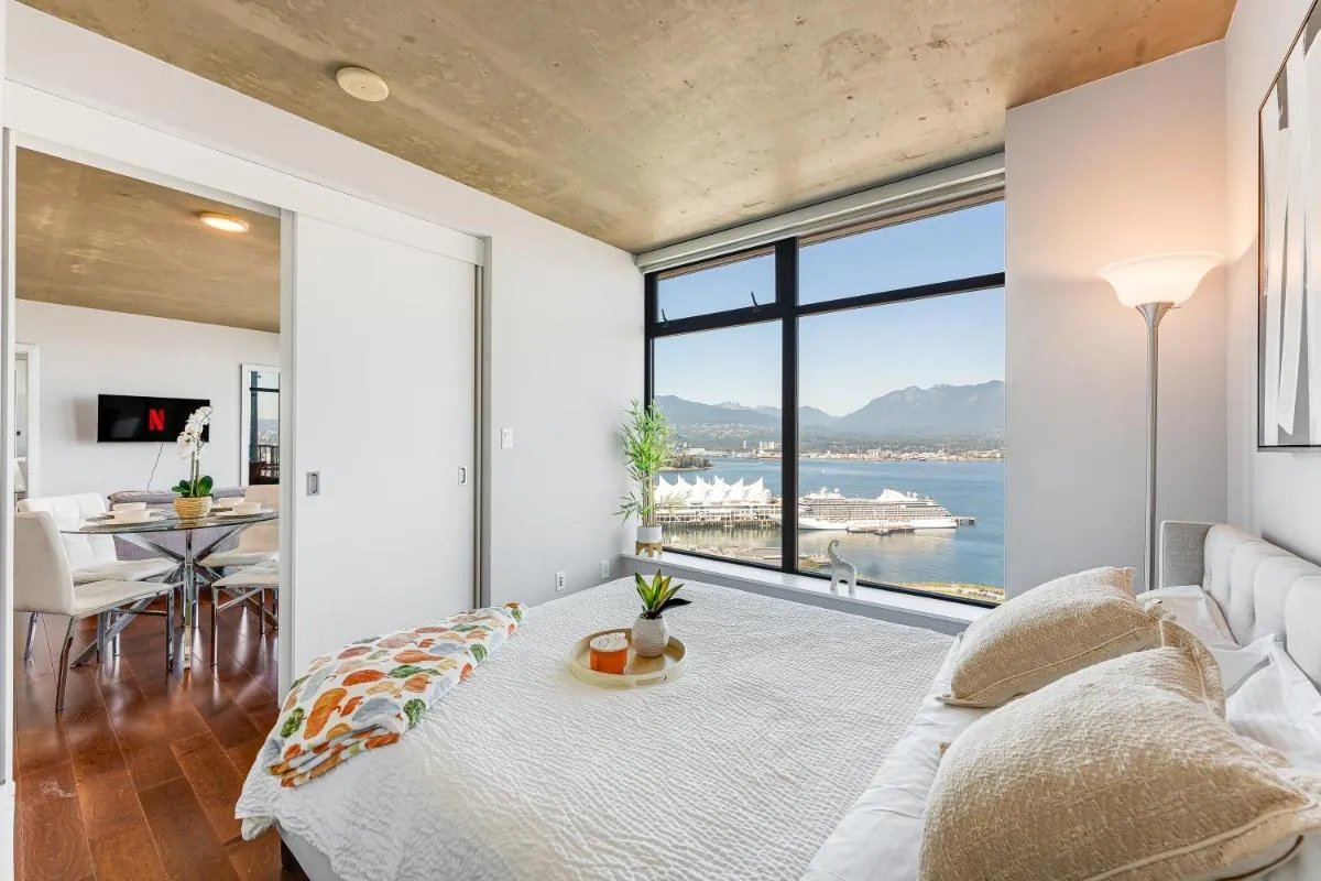 Image 1 of Stunning 2 Bdr Apartment with Million-Dollar Ocean and Mountain Views