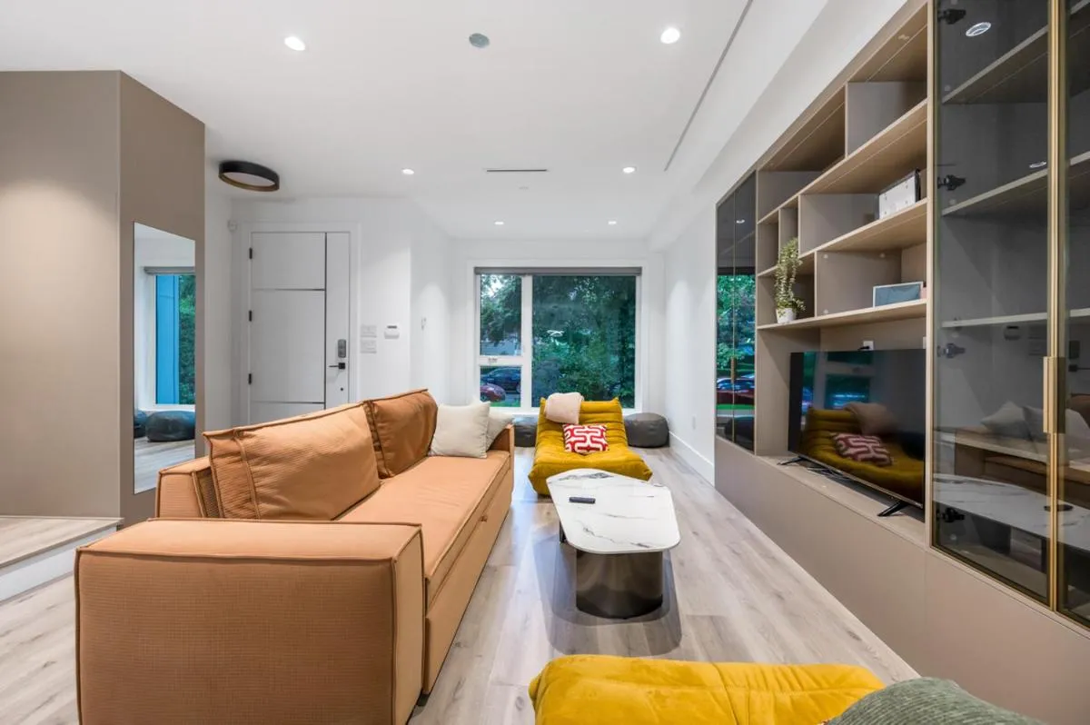 Image 1 of Stylish Retreat in Van’s Prime Location
