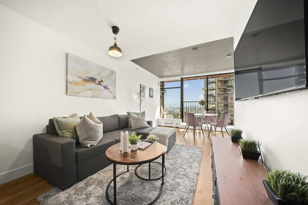 Image of Tranquil Condo in Gastowns Vibrant Core