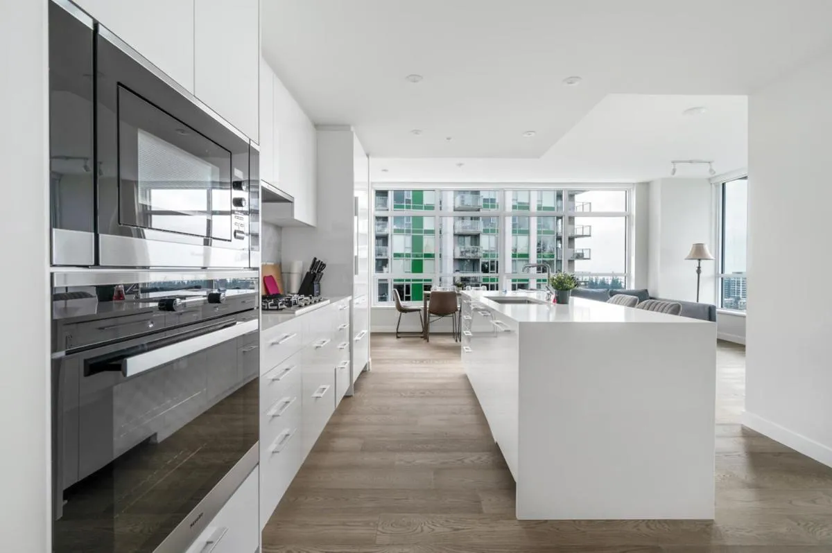 Image 6 of Urban Oasis: Stylish Apartment Retreat at UBC