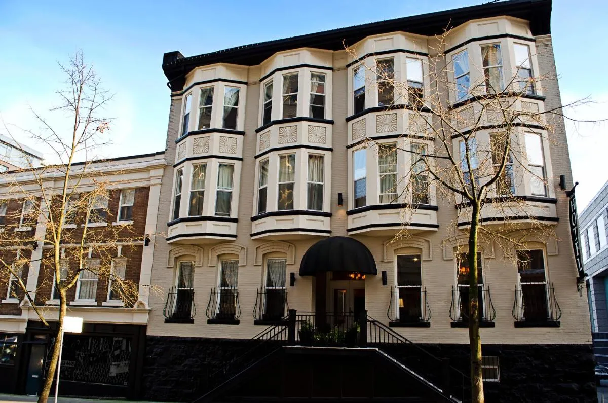 Image 5 of Victorian Hotel