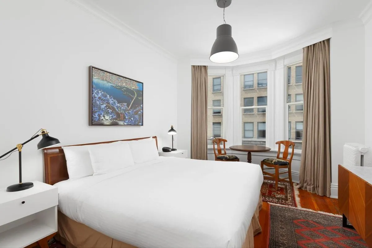 Image 1 of Victorian Hotel