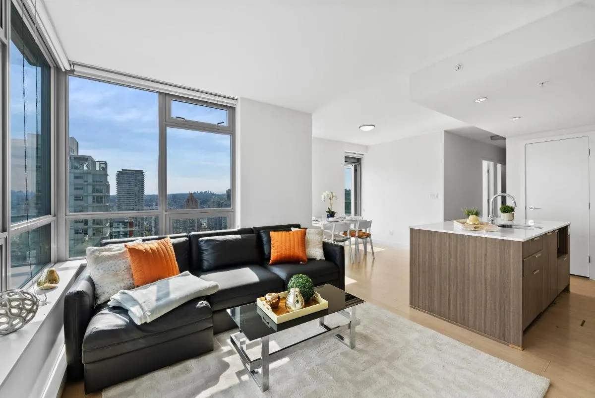 Image 3 of Views to Inspire Charming Two Bedroom Apartment Overlooking the City and Majestic Ocean