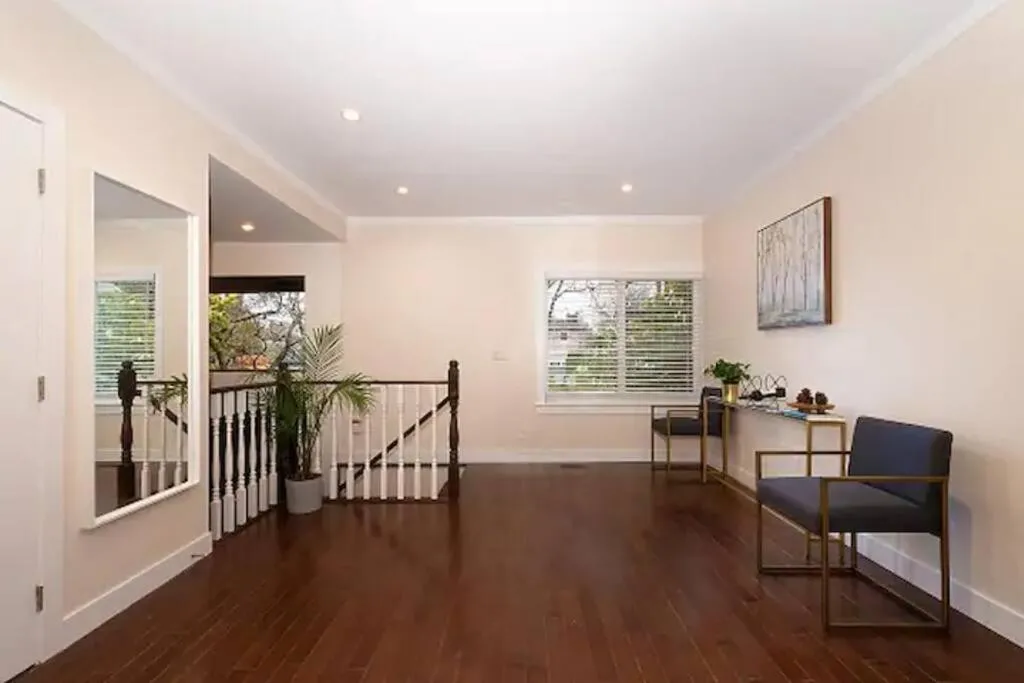 Image 6 of Westside Pool Home-8 min to Downtown, Yard Parking