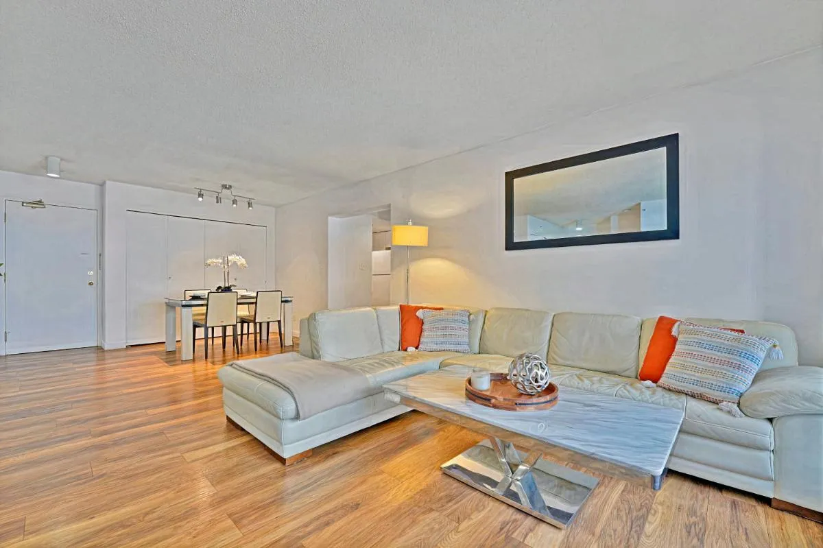 Image 4 of Your Cozy Haven Two-Bedroom Apartment in the Heart of Downtown