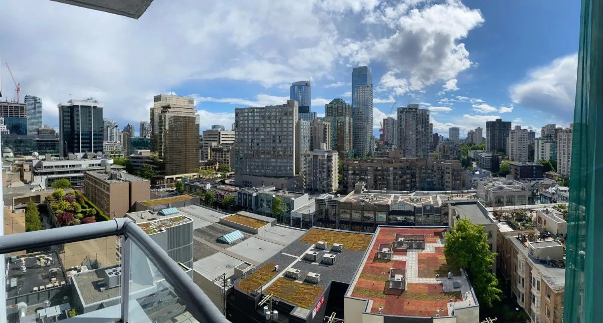 Image 4 of Your Vacation Home Downtown Vancouver