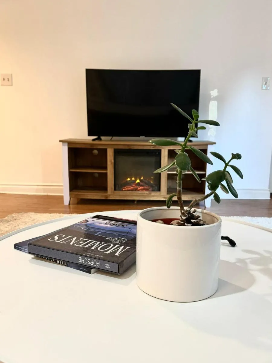 Image 6 of Charming Private Kitsilano Suite