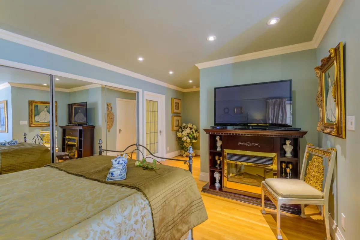 Image 4 of Crystal’s View Bed & Breakfast