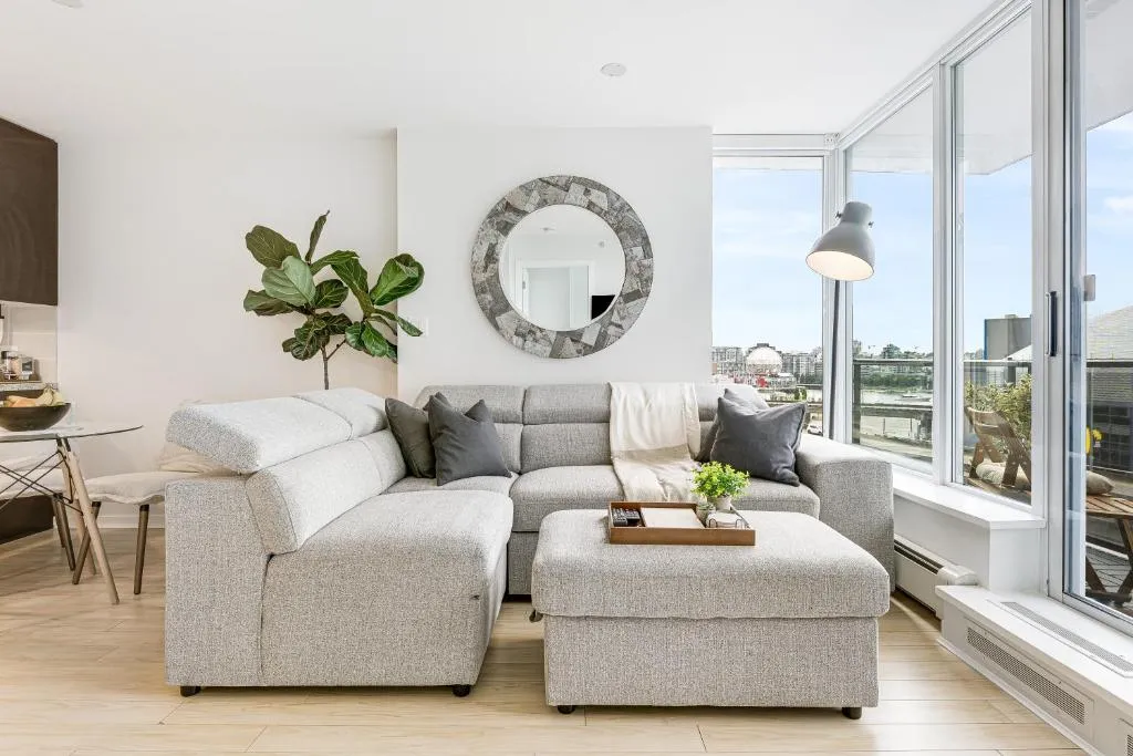 Image of Heart of Downtown 1 bd Entire Condo – Pool, Gym, Parking, Office, AC