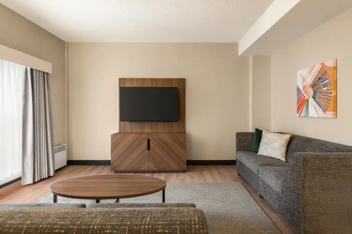 Image 5 of Holiday Inn & Suites Vancouver Downtown by IHG