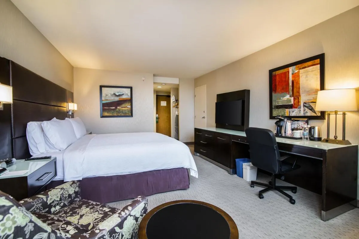 Image 5 of Holiday Inn Vancouver-Centre Broadway by IHG