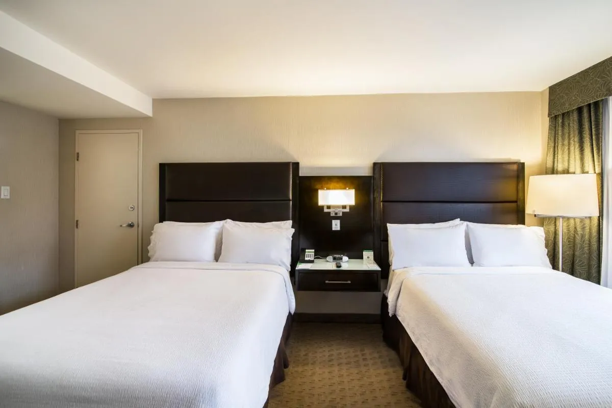 Image 4 of Holiday Inn Vancouver-Centre Broadway by IHG