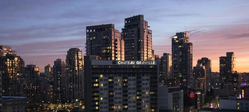 Image 6 of Howe Street Apartment with Views
